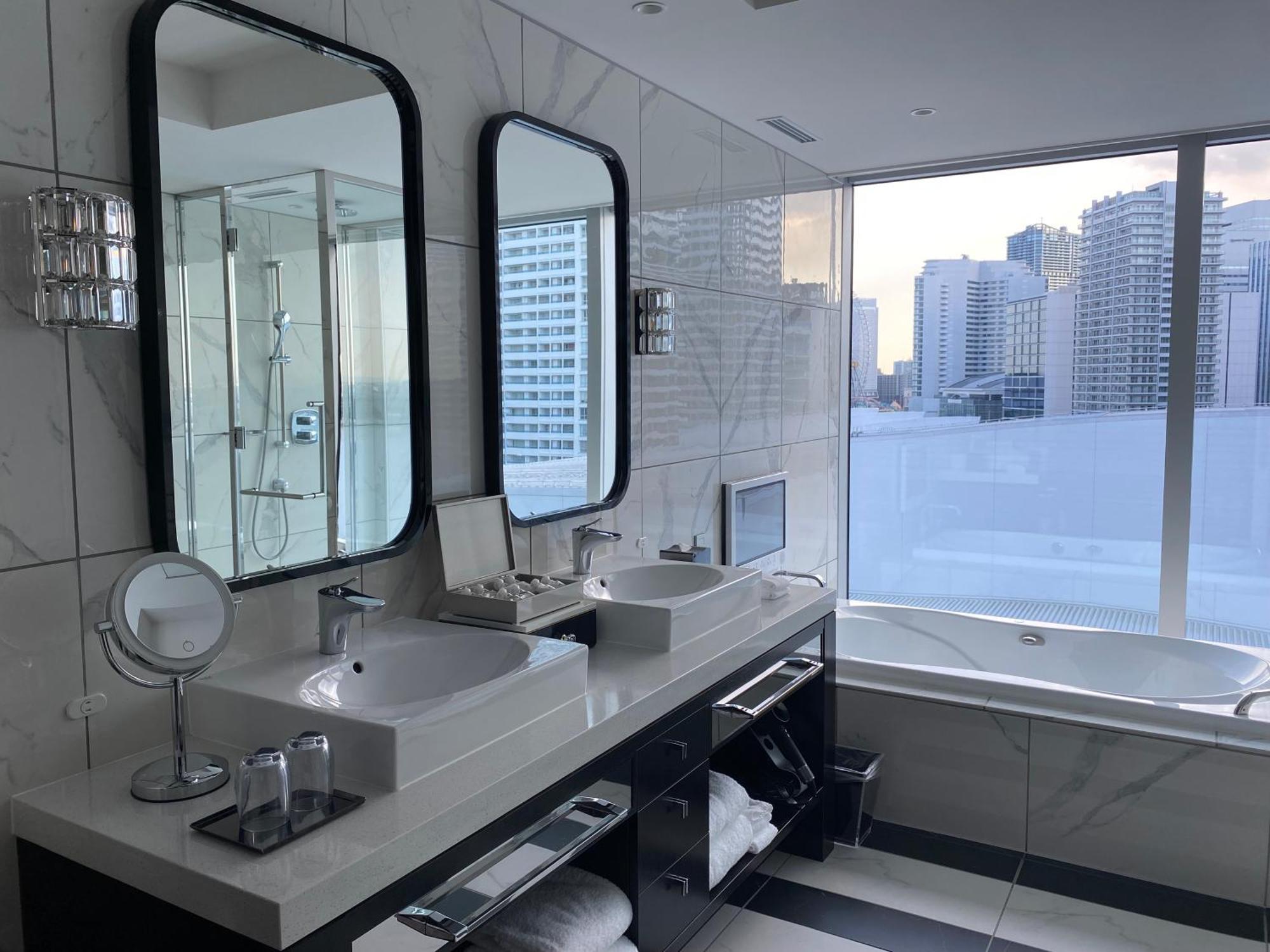 The Kahala Hotel & Resort Yokohama Йокохама Екстериор снимка